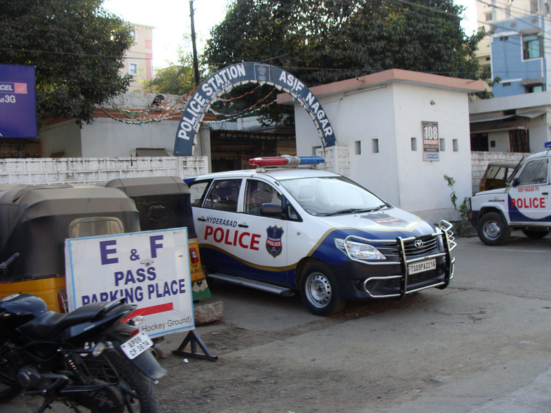 Illustration for article titled Cars from my trip to India over a year ago *pic heavy* (Part I)